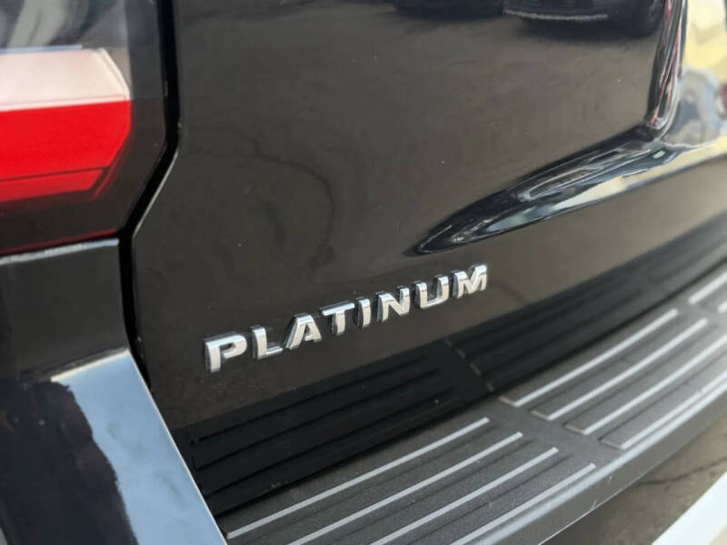 2023 Ford Expedition MAX Platinum