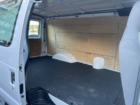 2010 Ford E-Series E-150