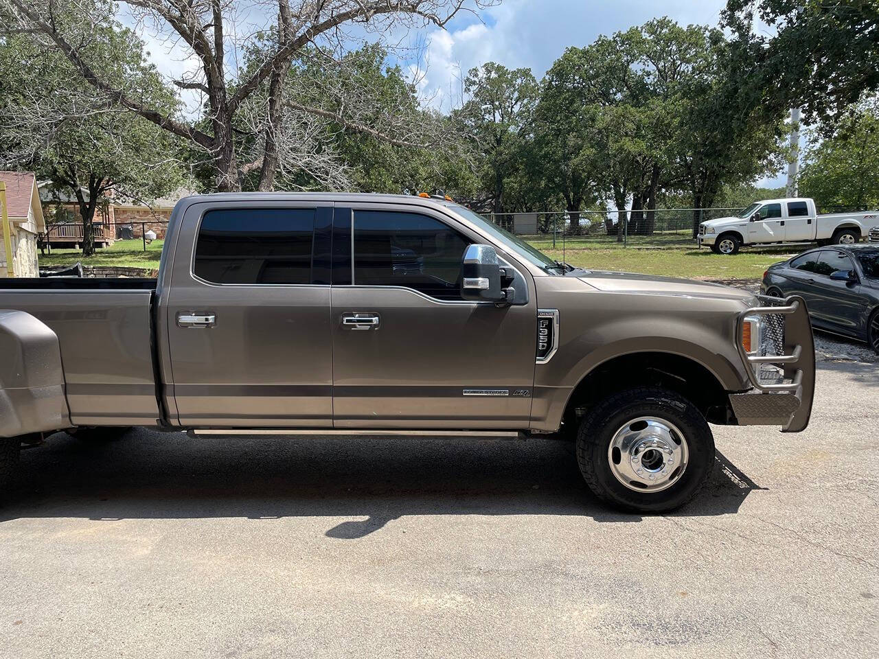 2019 Ford F-350 Super Duty for sale at Sthrn Truck & Auto, LLC. in Weatherford, TX