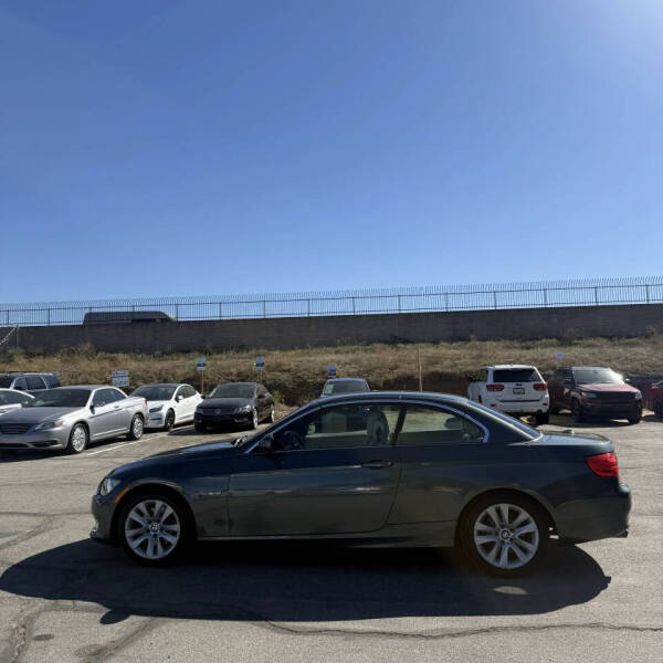 2011 BMW 3 Series 328i