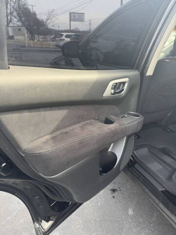 2013 Nissan Pathfinder S