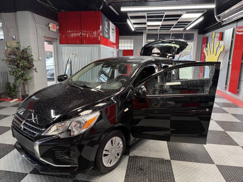 2024 Mitsubishi Mirage ES