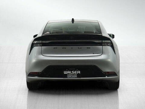 2025 Toyota Prius Plug-in Hybrid XSE