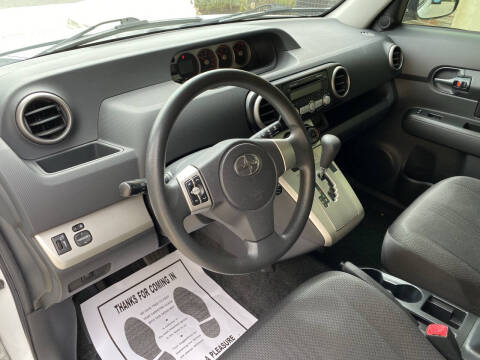 2008 Scion xB