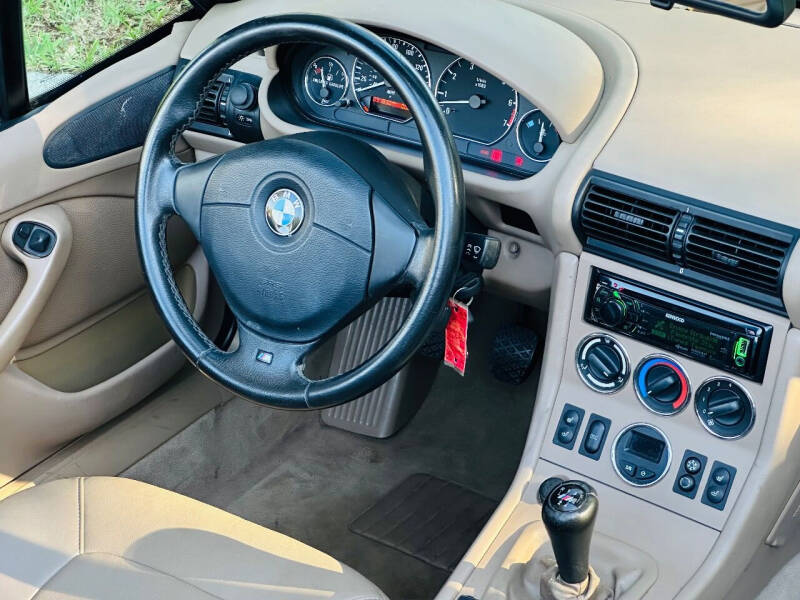 2001 BMW Z3 2.5i