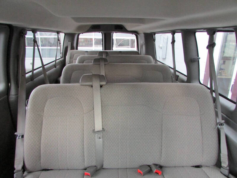 2016 Chevrolet Express LT 3500