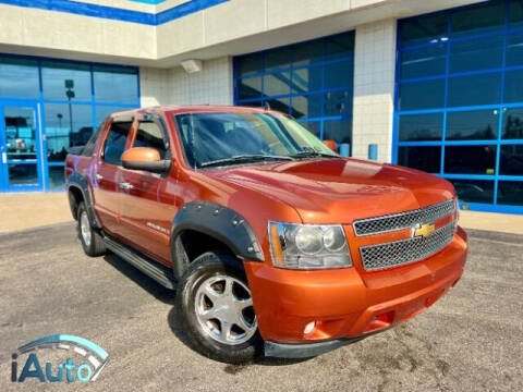 2007 Chevrolet Avalanche for sale at iAuto in Cincinnati OH