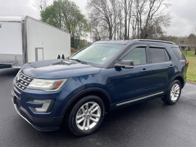2017 Ford Explorer XLT