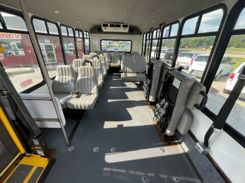 2013 IC Bus HC Series