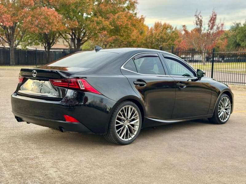 2016 Lexus IS 300
