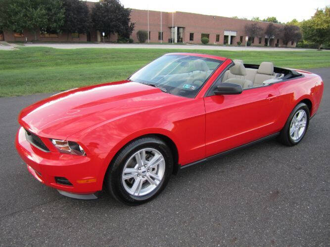 2011 Ford Mustang V6