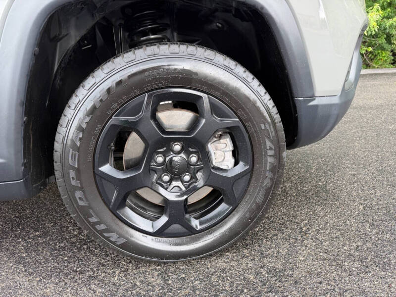 2023 Jeep Compass Trailhawk
