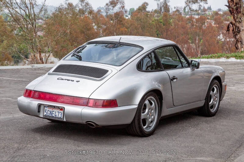 1989 Porsche 911 Carrera 4