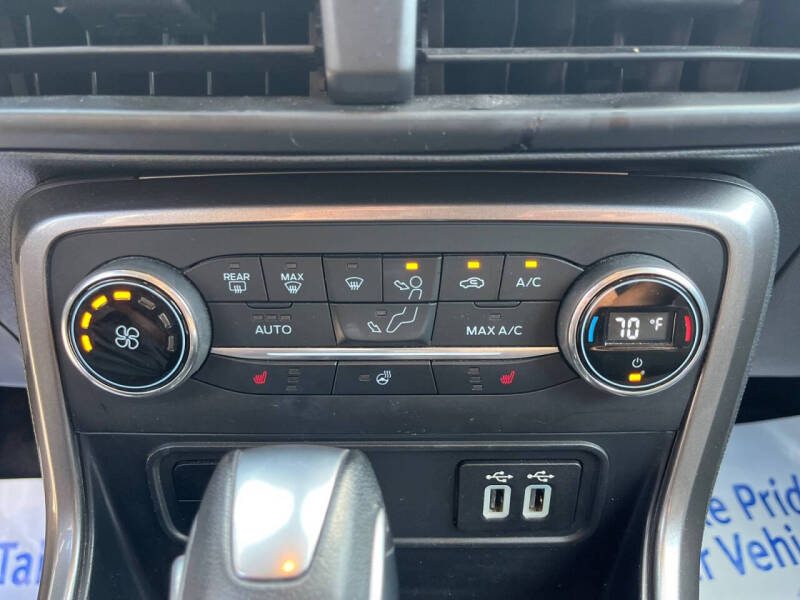 2020 Ford EcoSport SES