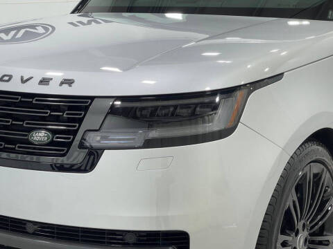 2024 Land Rover Range Rover P530 SE