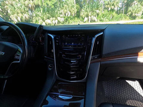 2018 Cadillac Escalade Premium Luxury