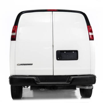 2017 Chevrolet Express 2500