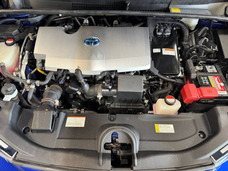 2016 Toyota Prius Three Touring