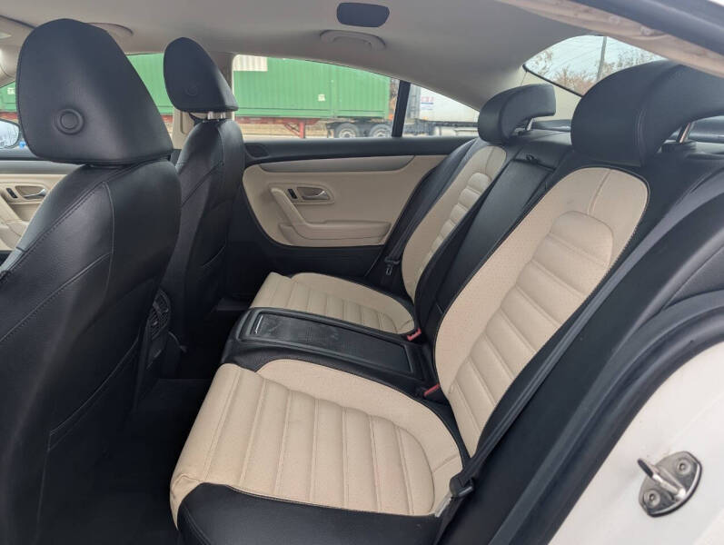 2011 Volkswagen CC Sport