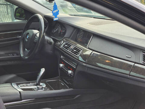 2013 BMW 7 Series 740Li xDrive