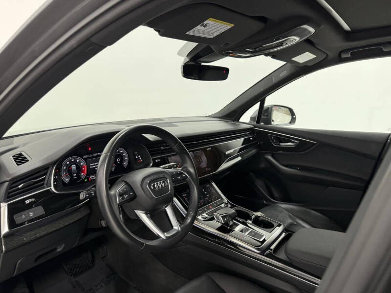 2021 Audi Q7 quattro Premium Plus 55 TFSI