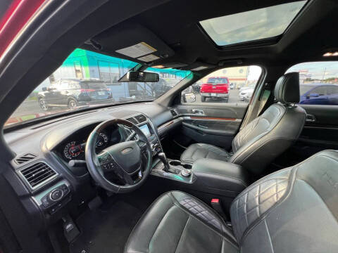 2018 Ford Explorer Platinum