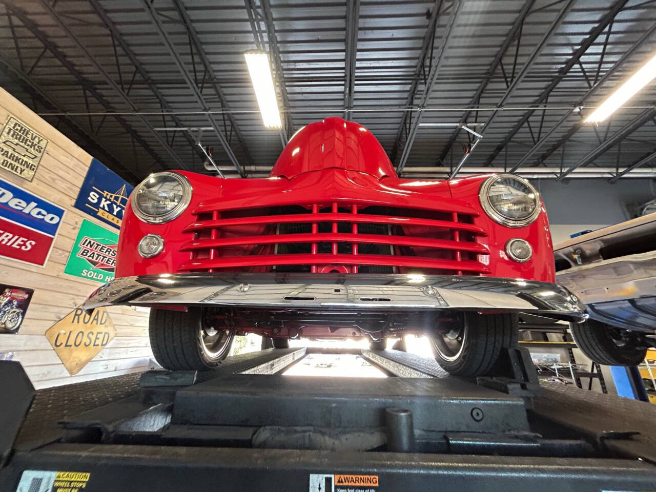 1947 Ford Super Deluxe 37