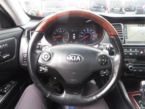 2016 Kia K900 Luxury V6