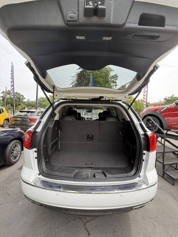 2016 Buick Enclave Leather