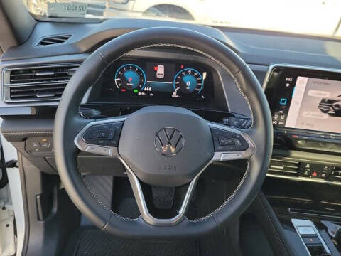 2025 Volkswagen Atlas Cross Sport SE