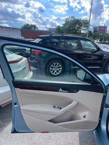 2013 Volkswagen Passat TDI SEL Premium