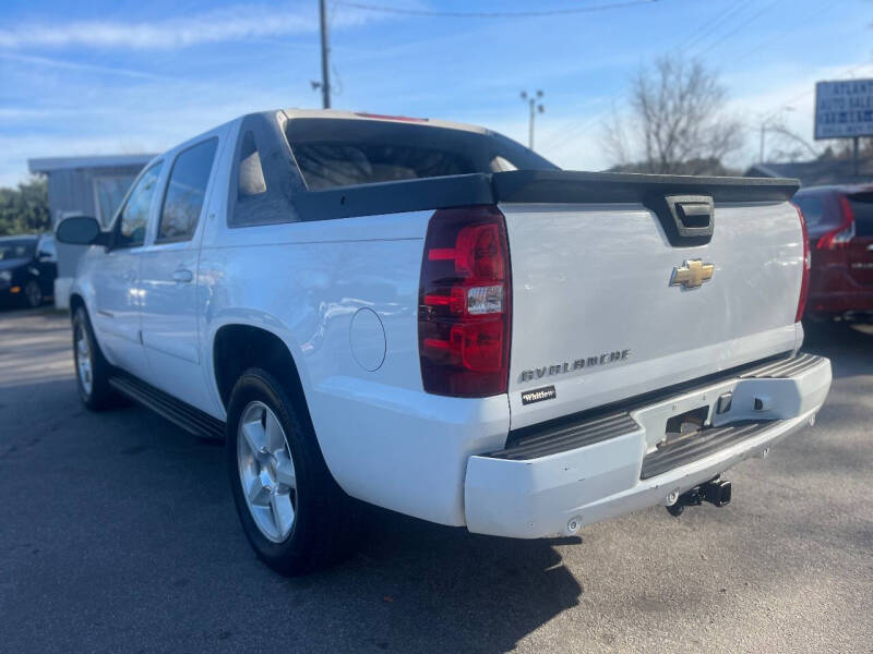 2007 Chevrolet Avalanche LS 1500