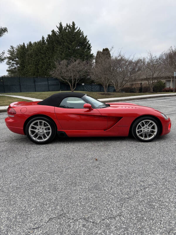 2003 Dodge Viper SRT-10