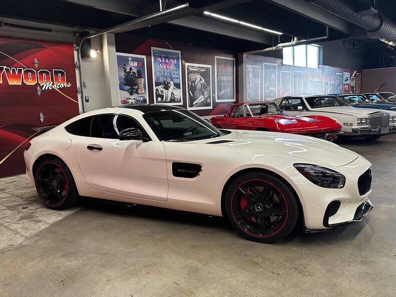 2017 Mercedes-Benz AMG GT