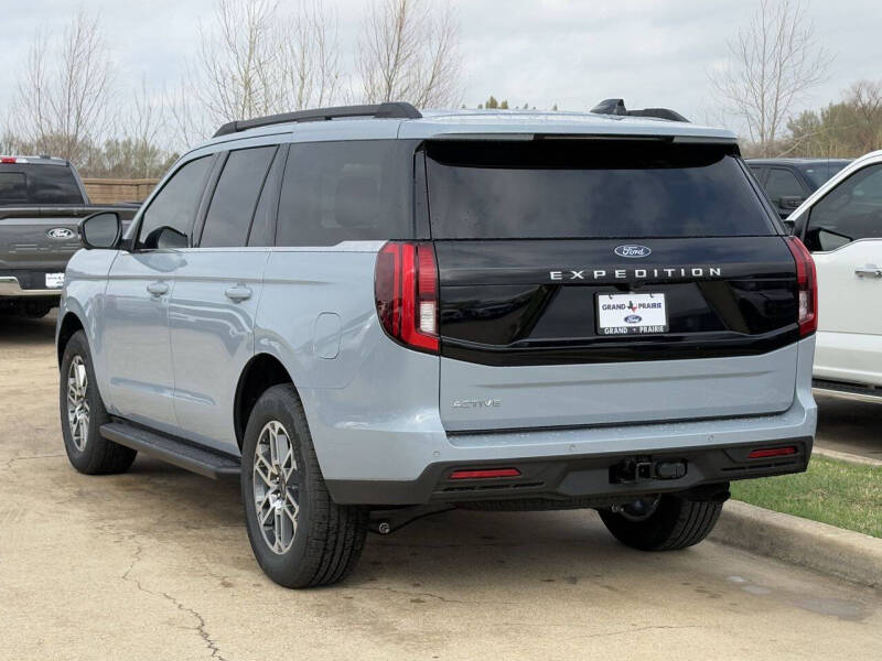2026 Ford Expedition Active