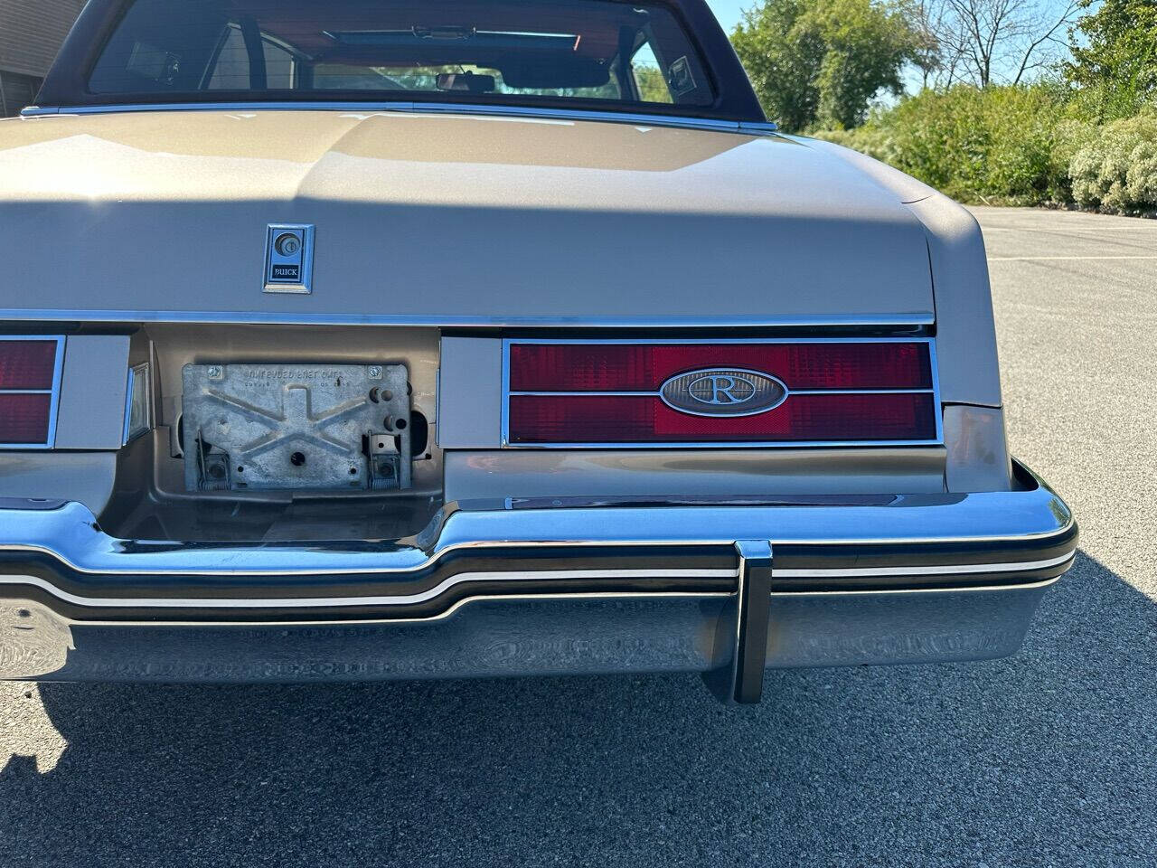 1985 Buick Riviera - 1985 Buick Riviera Addison, IL