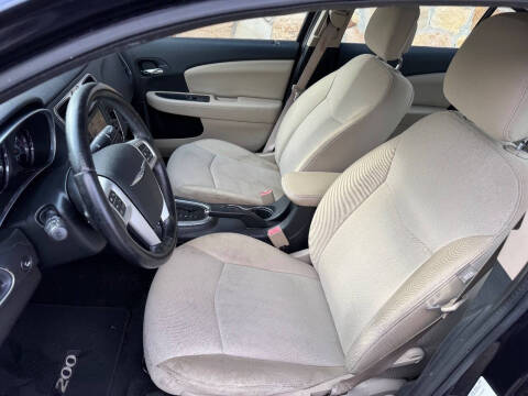 2011 Chrysler 200 Touring