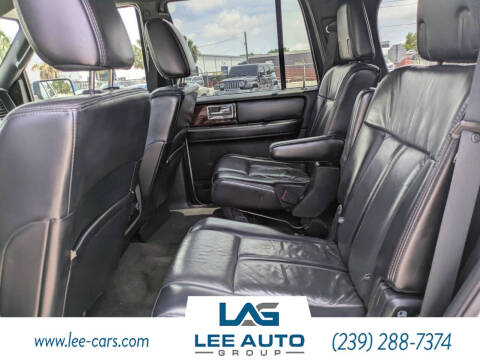 2017 Lincoln Navigator Select
