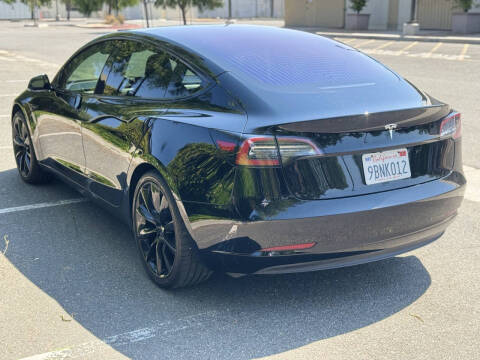 2018 Tesla Model 3 Long Range