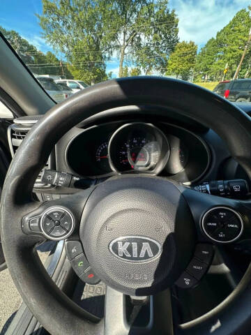2015 Kia Soul +