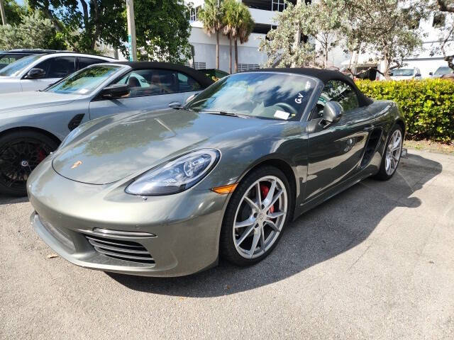 2024 Porsche 718 Boxster S