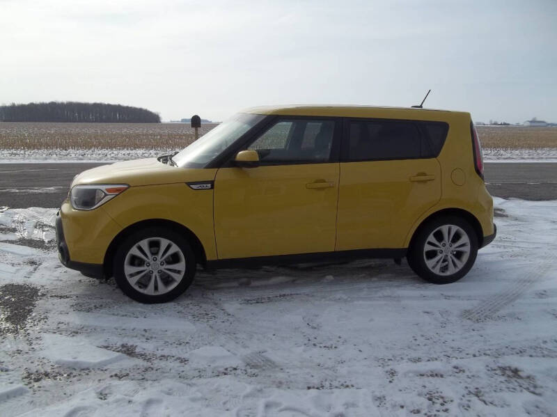 2016 Kia Soul +