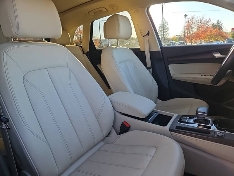 2021 Audi Q5 quattro Premium Plus 45 TFSI