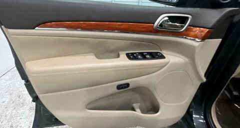 2011 Jeep Grand Cherokee Overland