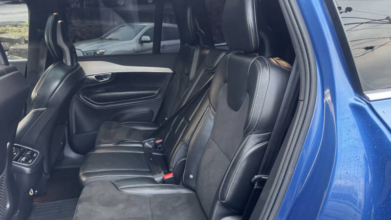 2018 Volvo XC90 T6 R-Design