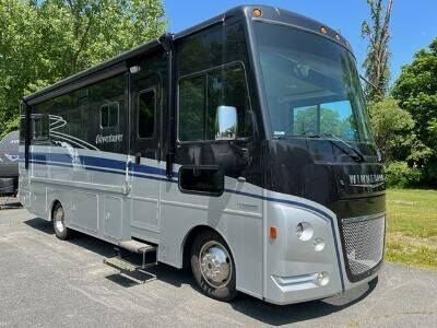 2021 Winnebago Adventurer 27N