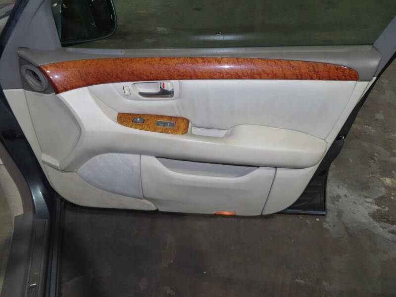 2002 Lexus LS 430
