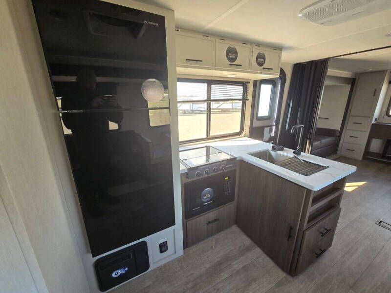 2026 Prime Time RV Avenger 30PO