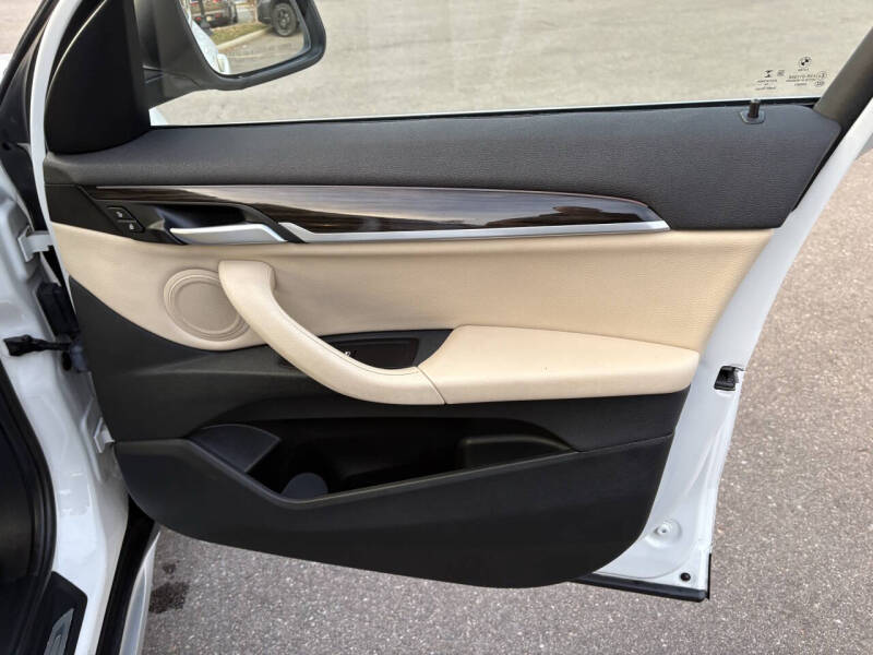 2017 BMW X1 sDrive28i