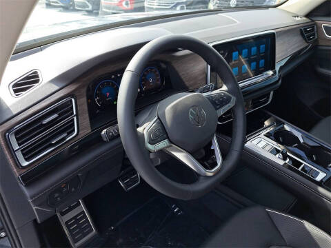 2025 Volkswagen Atlas SEL Premium R-Line 4Motion